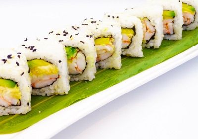 Uramaki gambero e avocado