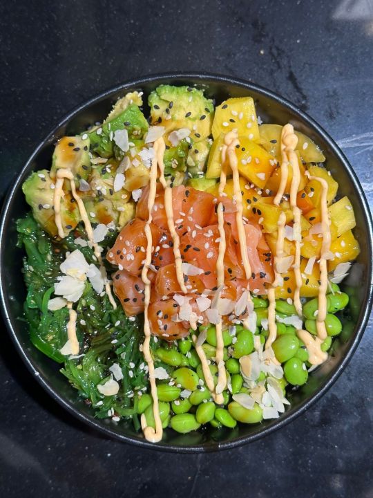 poke-salmone-eight-sushi-poke-lugano.jpg