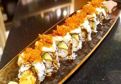 uramaki-gambero-cap-eight-sushi-poke-lugano.jpg